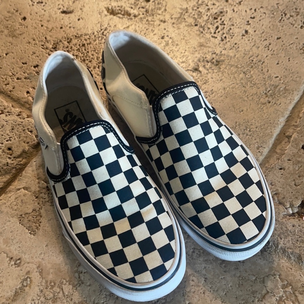 Checkered vans 6.5